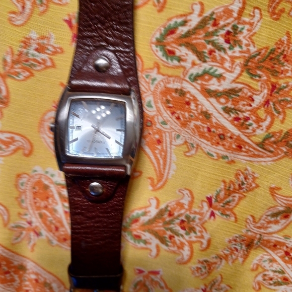 Fossil Calender Date Watch - Picture 4 of 4